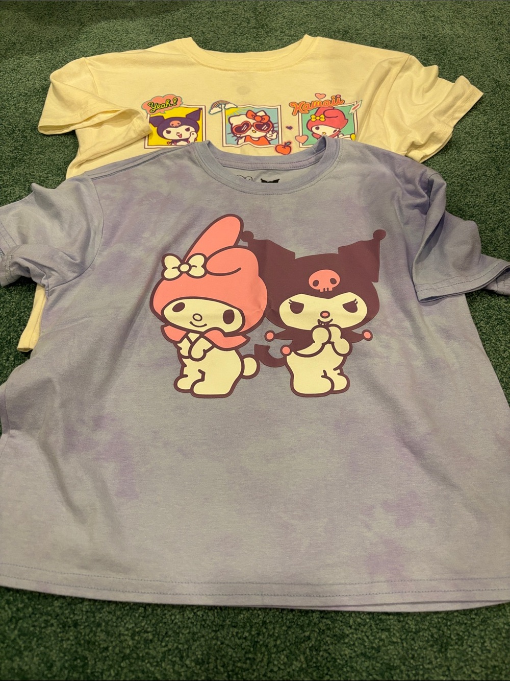 Hello Kitty My Melody Kuromi Graphic Tee Bundle Bioworld S/M